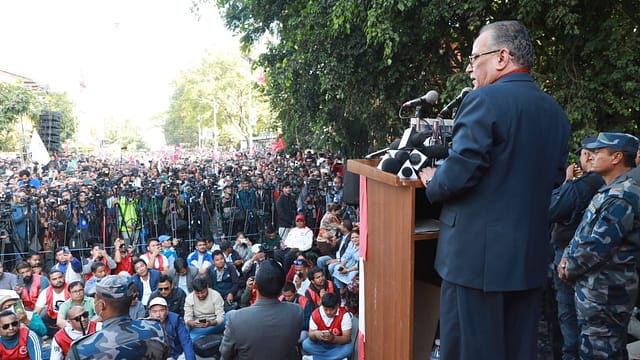 अब चुनाव एक्लै लडेर गल्ती सच्याउन चाहन्छौंः प्रचण्ड