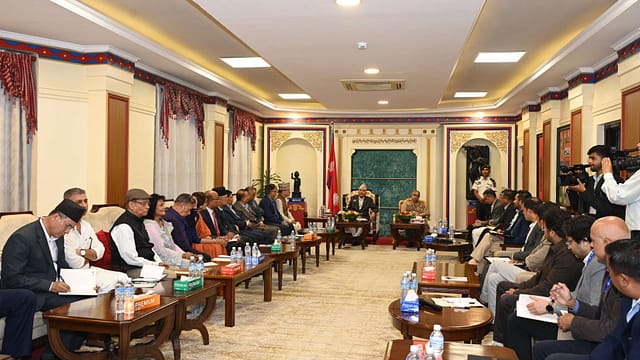निर्वाचनबारे छलफल गर्न शीतल निवासमा सर्वदलीय बैठक सुरु, शीर्ष नेताको अनुपस्थिति